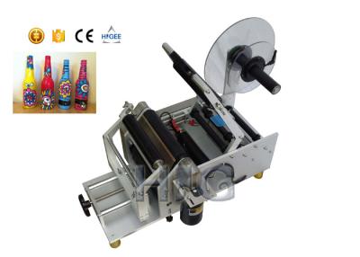 China Easy Operation Semi - Automatic Round Bottle Labeling Machine For Plasitic Bottle for sale