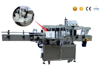 China Excellent Automatic Labeling Machine For Detergent Bottle Double Side Sticker for sale