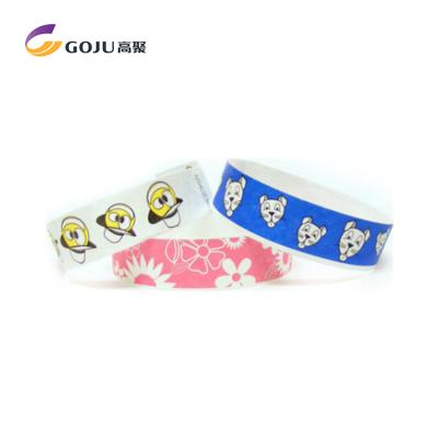 China Cheap Tyvek Tyvek Wristband With Lodge Paper Custom Wristband for sale