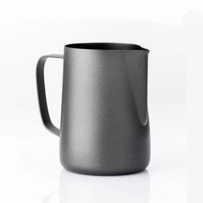 China Stocked Custom Steam Frother Latte Art Barista Black Espresso Coffee Metal Stainless Steel Pull Flower Cup Frothing Pitcher Milk Jug for sale