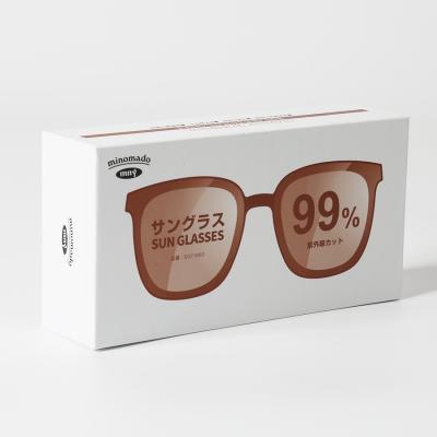 China Personalized Sun Eyeglasses Box with Name Logo 50 Pieces White Coated Paper Box Custom Size Accepted Gold Foil Printing for sale