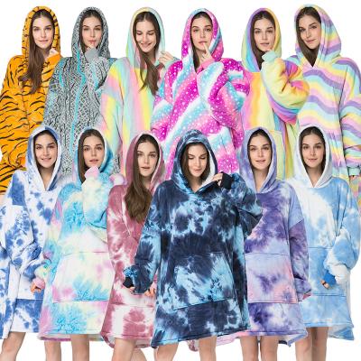 China Pajamas women's sleepwear flannel hoodie wave print pattern winter women's sleepwear thermal wholesale high quality women's pajamas for sale