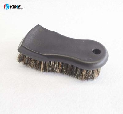 China Car Seat Dust Clean Brush Car Hair Dust Horse Interior Washing Cleaning Brush for sale