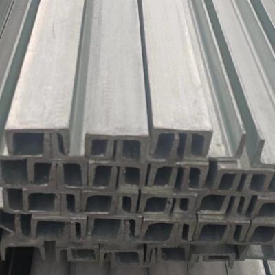 China Customizable Galvanized Sheet Metal Channel / Galvanized Metal U Channel For Heavy Duty Construction for sale