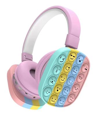 China New Headphone P806 Headband Tooth Headband Blue Rainbow Wireless Decompression Headphones for sale