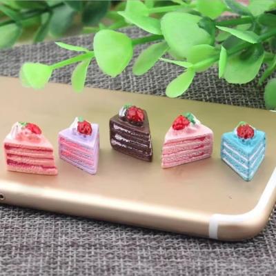 China New Europe triangle strawberry cake design simulation flat back polymer clay food craft for sale