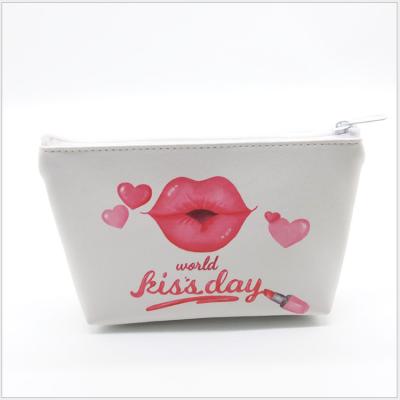 China Raincoat ; anti-oil; big capacity ; foldable; Portable Red Lips Printing Custom Cosmetic Makeup Bag Travel Toiletry Bag for sale