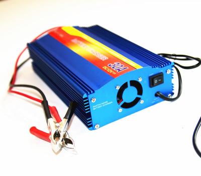 China New 30A China-chic 12V lithium battery charger portable AC DC 220V car battery charger for sale