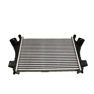 China Personalizar Intercooler de camión ligero con radiador de refrigeración por agua de computadora L1119003010A0 en venta