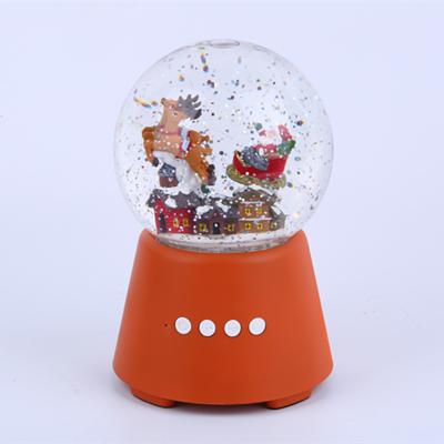 China 2018 New Arrival Mini Design Led Blue Tooth Speaker With Glitter Water Globe for sale