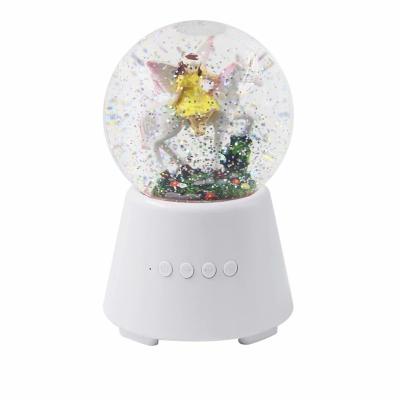 China Mini Promotion Gift Resin Unicorn Snow Globe Gifts Music Christmas Water Globe For Kids Gift Snow Globes for sale