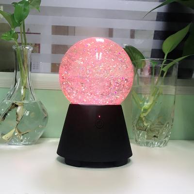 China 2019 Best Selling Blue Wireless Amazon Glitter Water Ball Mini Speaker With LED Light Changed China Factory Price for sale