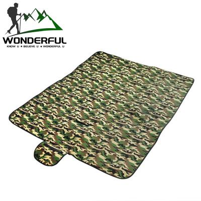 China Portable Outdoor Activities Folding Camouflage Picnic Machine Light Weight Washable Waterproof Outdoor Camping Mat for sale