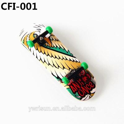 China Wholesale 30mm or 32mm Deck Full Set Nice Canadian Maple Finger Wooden Skateboard for sale