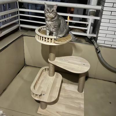 China Indoor Floor Stocked Kitten Tree Floor Adult Capsule Tree Wooden Adult Tall Line Striping Post Fashion Stylish for sale