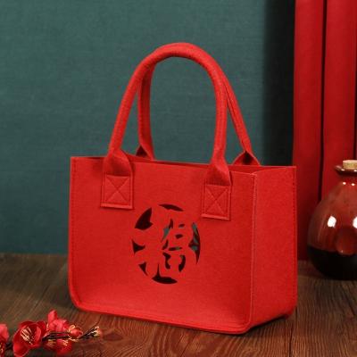 China Red huahao cartoon cute handled child felt shoulder tote gift shopping bag for sale