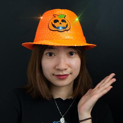 China Thanksgiving Halloween Pumpkin Hat with wizard light decoration party lovely hat en venta