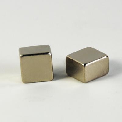 China N50 Golden Credible Supplier Various Shapes Nickle Coated Neodymium Block Magnet for sale