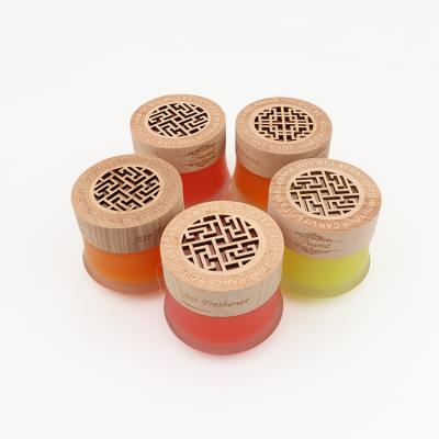 China Non Spill China Supply Good Price Bamboo Wooden Lid For Perfume Bottle for sale