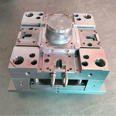 China OEM ODM S136 Plastic Injection Mold With 10000000 Shots Life Time for sale