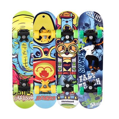 China Kid 7 Layers Maple Wood Skateboard Deck For Extreme Outdoors Sports Skateboard for sale