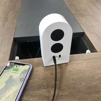 China Latest Classic Residential/All-Purpose Clock Shape Desk Edge Clamp On Plug With US Powers And USB Chargers for sale