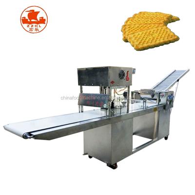 China Full Automatic Biscuit Maker Biscuit Press Flat Pie Bread Making Machine for sale