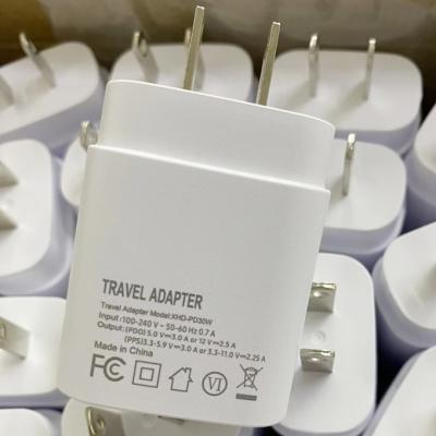 China New Products TA800 Super Fast Charing Type C Mobile Phone Tablet MP3 GPS Travel Adapter For Samsung Galaxy Note10 S20/S21/A70 for sale