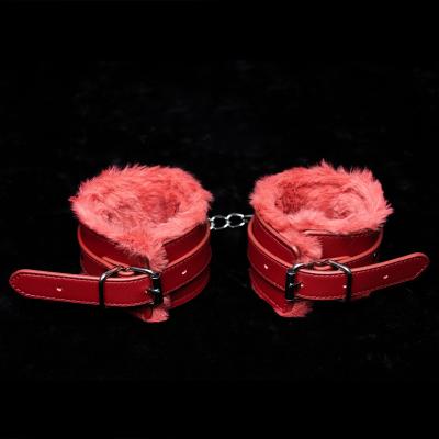 China Adult Sex Toy Kit Bdsm Bondage Leather Sex Toy Fetish Bed Restraint Adult SM Toy For Couple Women Games Handcuffs for sale