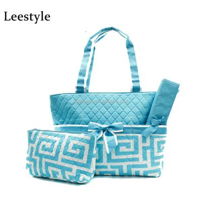 China Quilted Tote Diaper Bag Tote Diaper Bag Quilted Geometric Cotton Diaper Bag Baby Quilted Bag Set With Changing Mat Quilted Tote Diaper Bag for sale