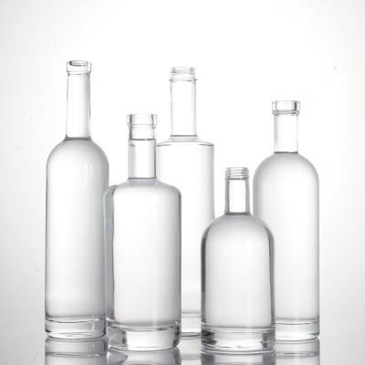 China Spirit 375ml 500ml 750ml Extra Log Customized Vodka / Flint Round Bottle For Spirit Liquor Liquor Whiskey for sale