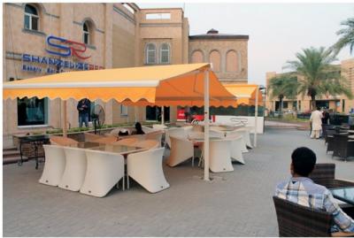 China Coffee Shop Awning You Can Use Remoto Control Or Handle Extend and Shrink , Garden Awnings for sale