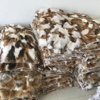 China Wholesale Cheap Natural Professional Design Red Fox Fur Flats Sale Silver Fox Fur Blue Fox Fur Hide Real Animals Skin Covering for sale