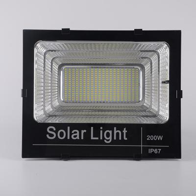 China Super Bright 200W Solar Landscape Flood Light Waterproof Outdoor Use for sale