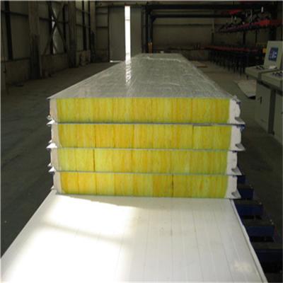 China Waterproof Fireproof Polyurethane Foam Sandwich Panel Wood Heat Insulation High Density Sandwich Panel for sale