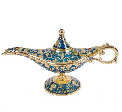 China Aladdin lamp European style magic crafts retro India metal wine cabinet decoration creative home gifts for sale