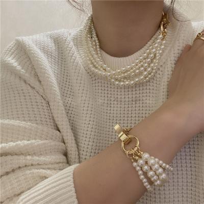 China Fashionable Korean white pearl layered necklace luxury geometric jewelry Zooying necklace bracelet metal retro for sale