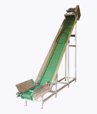 China 2022 heat resistant hot sale customize green pvc belt with cleat with hopper slope conveyor price for sale