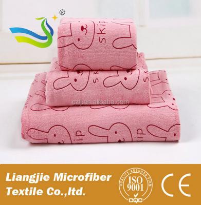 China Wholesale Bathrobes And Kids Compressed Bathrobes Hotel Towels For Spa for sale