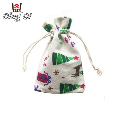 China Fashionable Cotton Drawstring Pockets Bag Custom Green Logo for sale