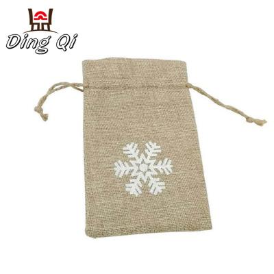 China Fashionable Custom Jute Coffee Pouch Gift Bags Drawstring Burlap Bags for sale