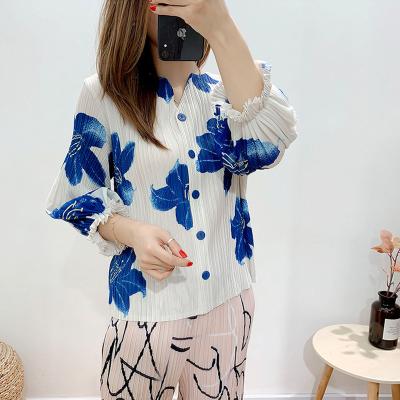 China FXZ 2020 new fashion women's lantern sleeve printing QUICK DRY casual cardigan pleated shirt women spring and autumn wholesale for sale