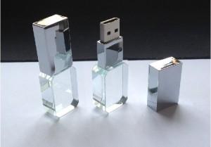 China Wedding Gifts Crystal USB Stick Gift USB2.0 / 3.0 10 ~ 30MB / S For Any Modern System for sale