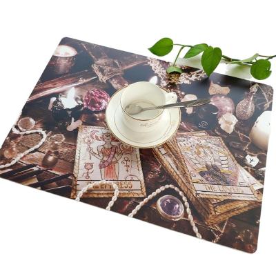 China Sustainable Manufacture whosale PP Placemat Kitchen Coffee Dinner table eat mat Custom color pattern size for sale