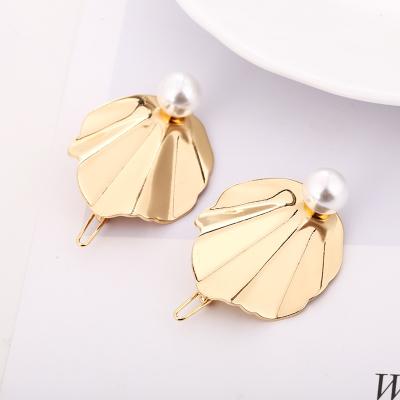 China 2021 new fashion factory jewelry designer direct hair clip Hairclip accessories Pearl Gold plated hair clips for girls for sale