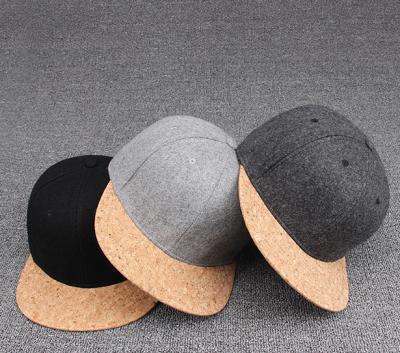 China Wholesale COMMON free shipping wooden brim snapback hat cork brim snapback golf baseball wool blend woolen brim hats instock synthetic brim hats for sale