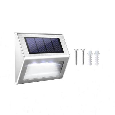 China Best Outdoor JACKYLED Garden Backyard Garden Stairs Waterproof Solar Power Lighting Wall Lamp Led Solar Light for sale