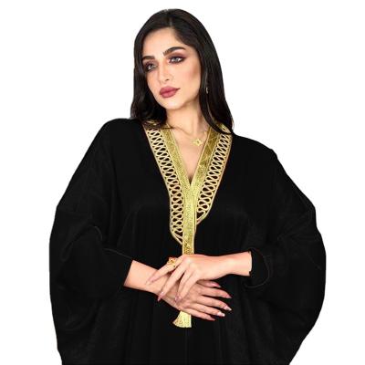 China Lowest Price Anti-Static Middle Eastern Women's Three-Dimensional Embroidery Muslim Long Dress Bat Wing Abaya Muslim Sleeve for sale