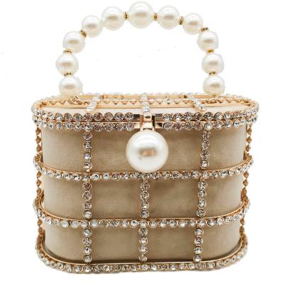 China Fashion Wholesale Women Fashion Shiny Luxury Rhinestone Bags Party Crystal Pearl Clutch Bucket Metal Evening Handbag Large Clutch Bag for sale