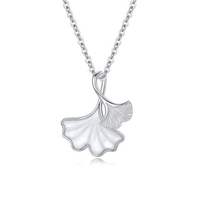 China Sansheng romantic lucky to birthday joker pendant necklace 925 sterling silver niche design meaning shell necklace female hot girl for sale